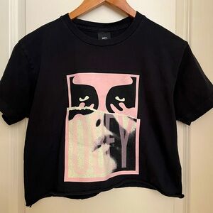 OBEY cropped t